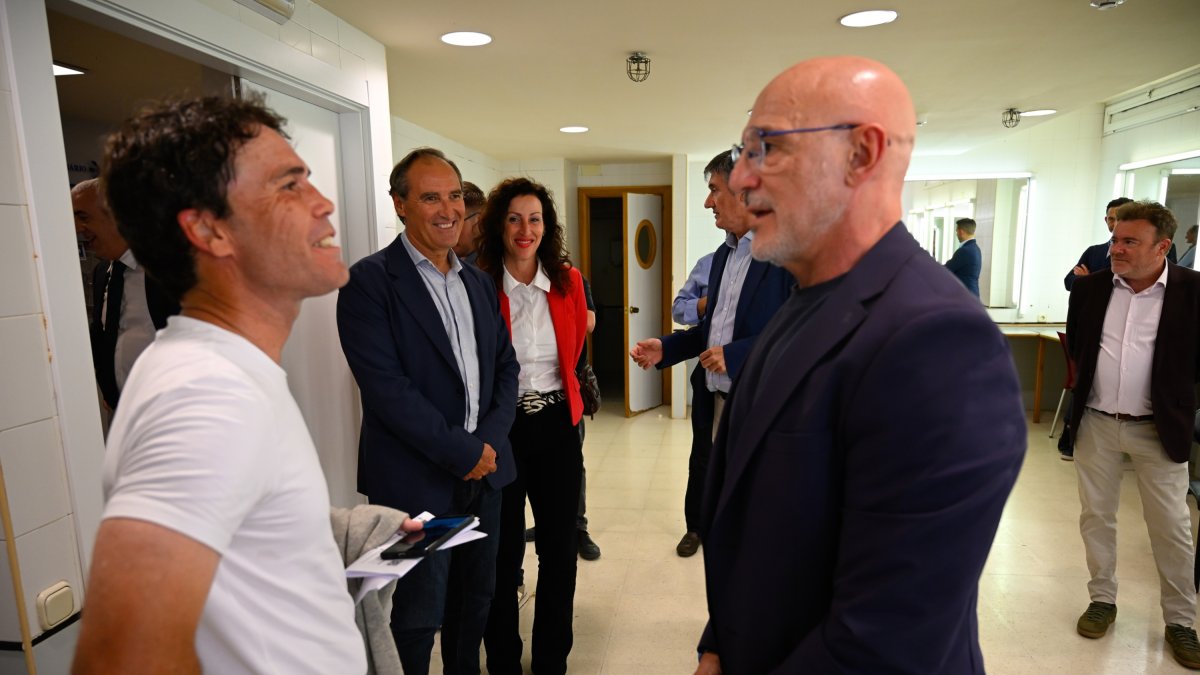 Rubi con el seleccionador Luis de la Fuente.