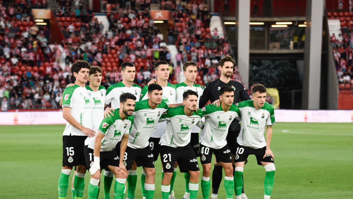 El Racing de Santander se puede quedar sin ascenso directo y sin Play Off.