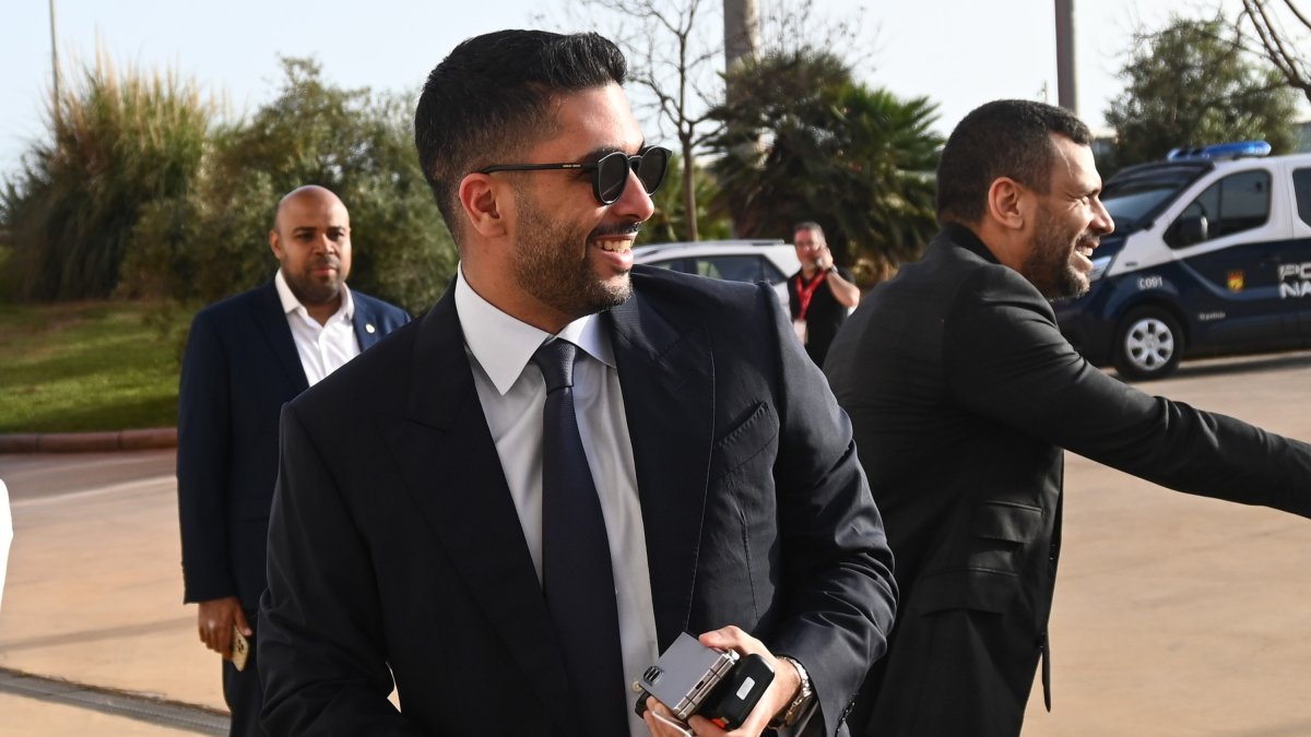 El nuevo dueño del Almería, Mohammed Al-Khereiji, ya se está adaptando a las normas y exigencias de LaLiga.