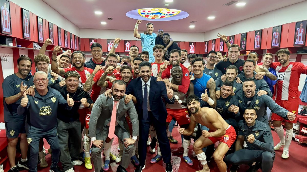 Todos unidos para luchar con más fuerza para ascender a Primera División.