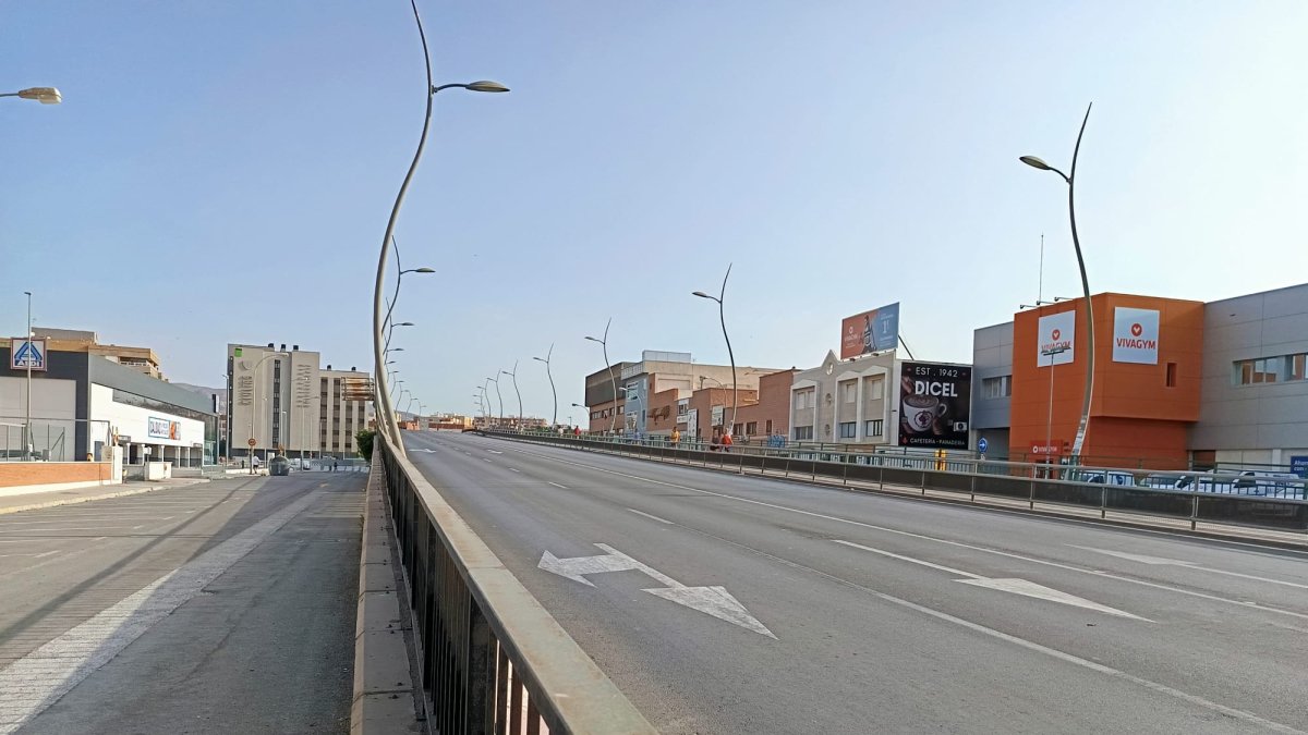 El puente ha sido tomado por los almerienses hasta mañana lunes.