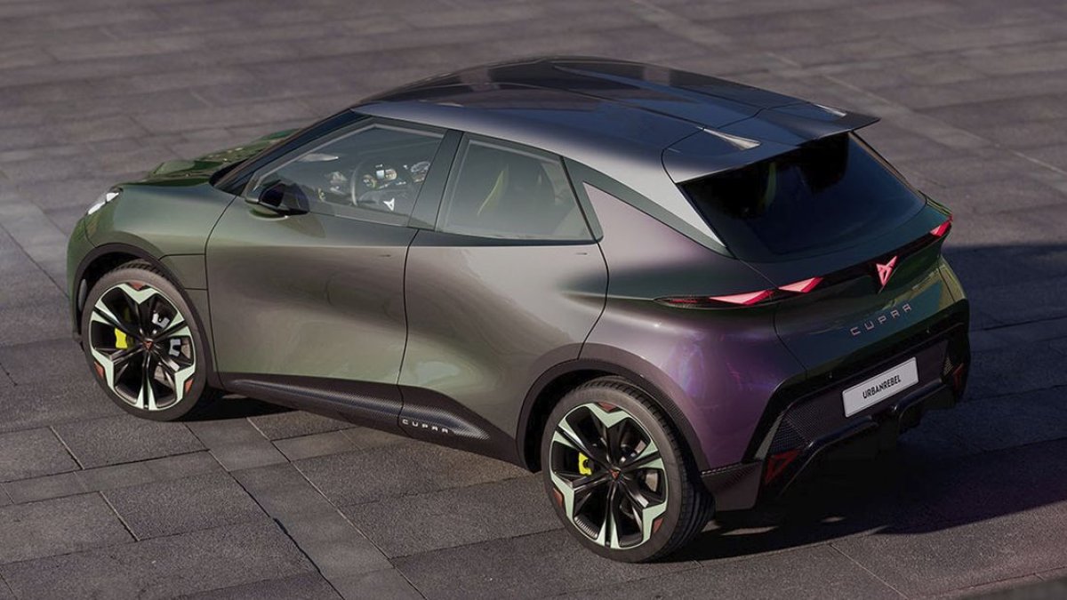 Estilo y deportividad en el nuevo CUPRA Raval