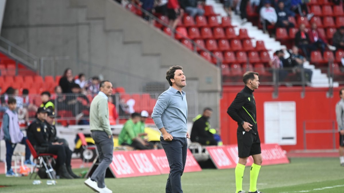 Le quedan dos años de contrato en el Almería de Mohammed Al-Khereiji.