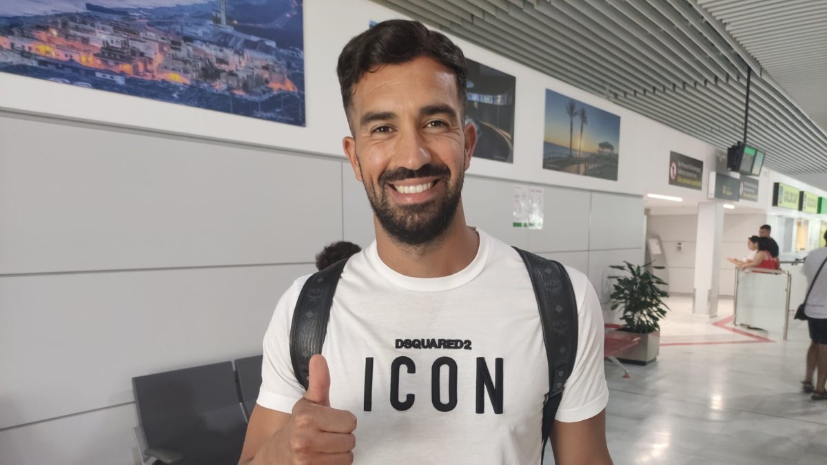 Fernando Pacheco llegaba desde la Primera División para ser titular.