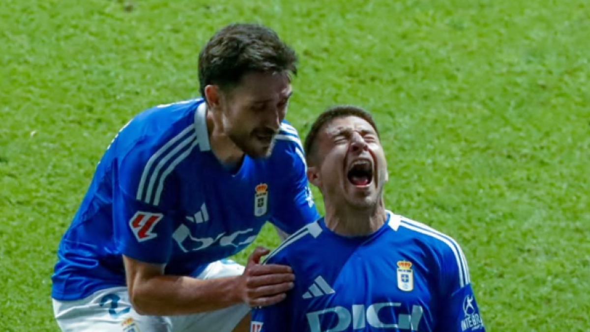 El malagueño estalla de alegría tras el gol del ascenso.