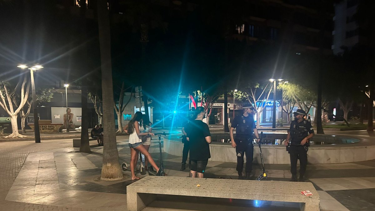 Actuación policial sobre un patinete eléctrico