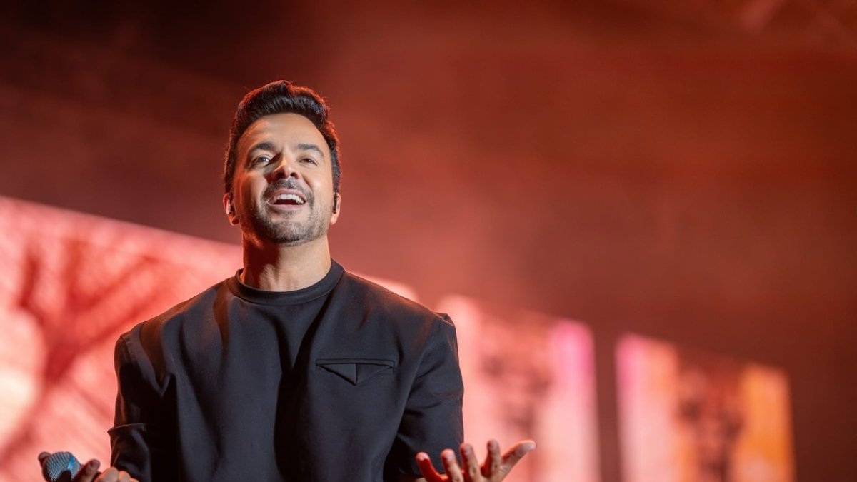 Luis Fonsi.