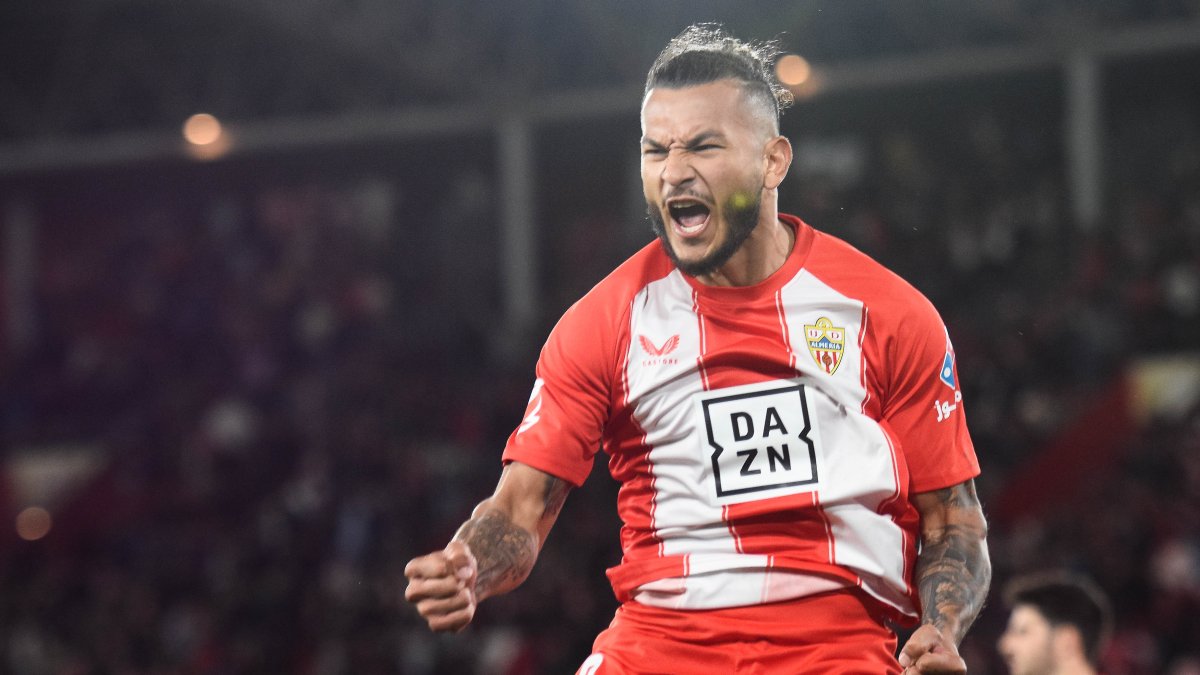 El delantero colombiano siempre llevará Almería en su corazón después de una temporada espectacular en Segunda División.