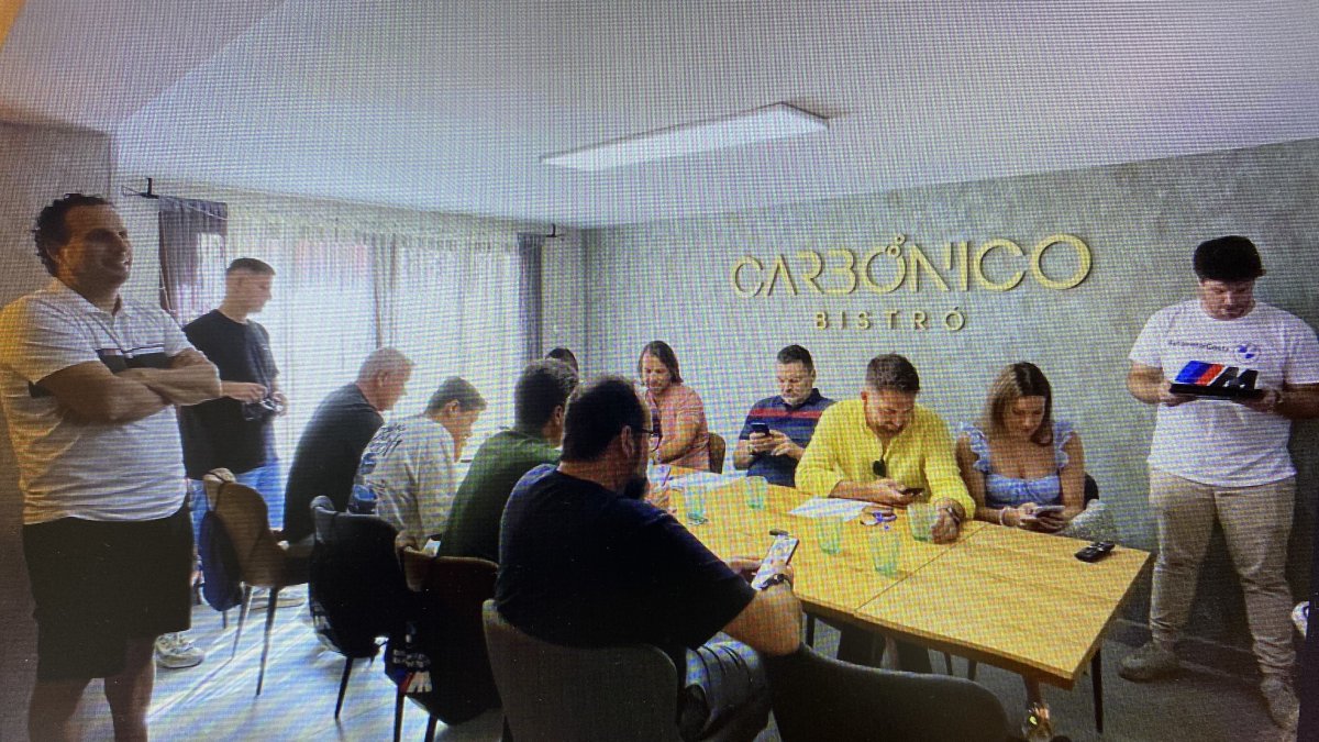 Briefing con los participantes del evento M que se está produciendo en este momento