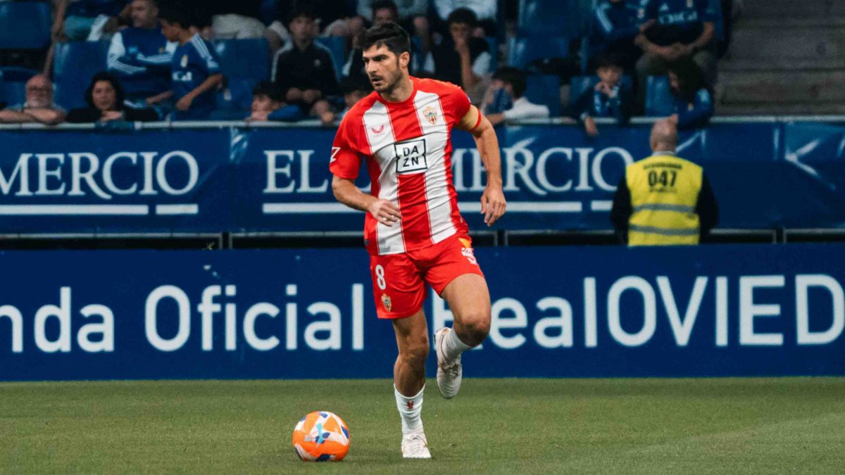 Gonzalo Melero (31 años), saldrá del Almería y no formará parte del próximo proyecto deportivo rojiblanco.