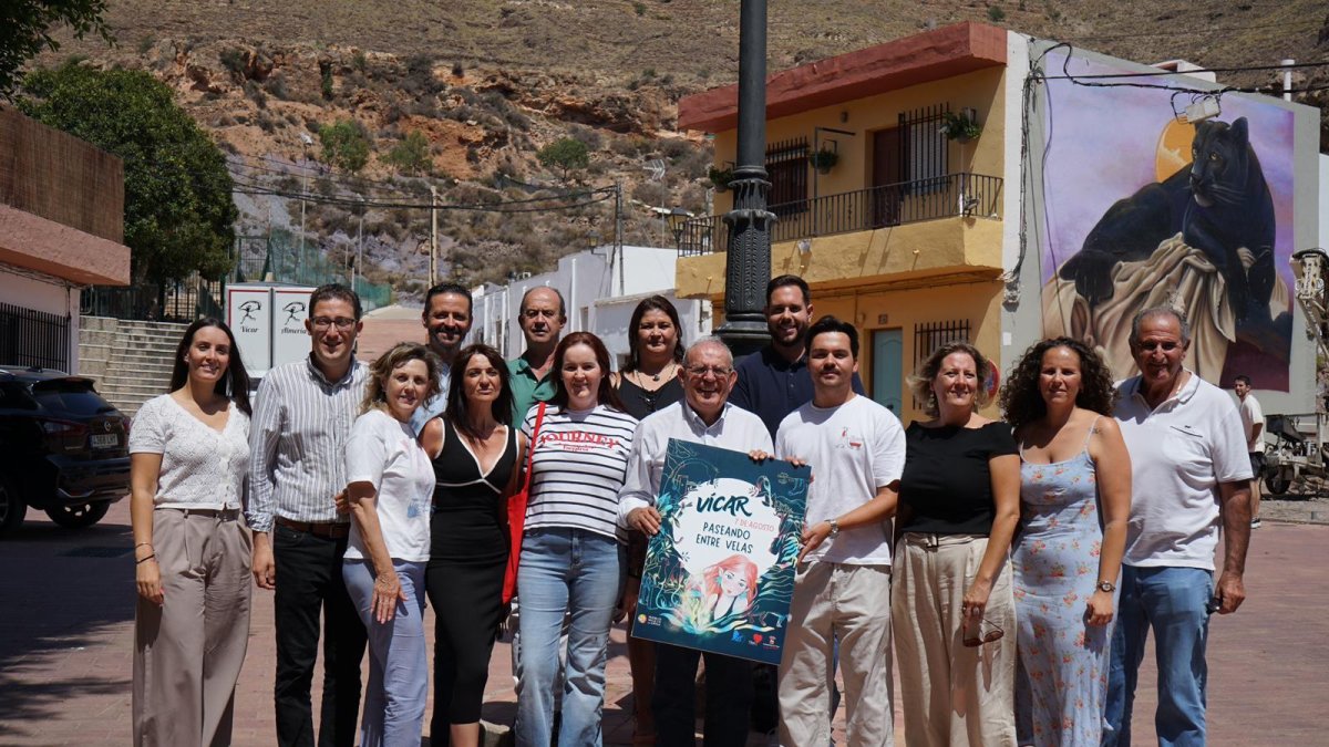 El equipo de gobierno vicario en la presentación del cartel de la XI edición de Paseando Entre Velas.