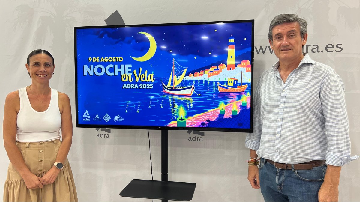 Presentación de la 'Noche en Vela' de Adra.