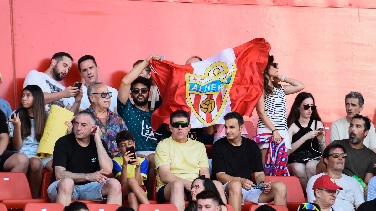 La grada será clave en el curso 2025-2026 para conseguir el ascenso a Primera División.