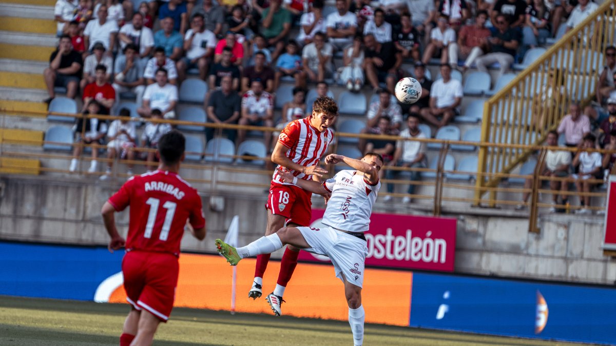 Bonini le imprime carácter a todas sus acciones y tuvo un estreno feliz.