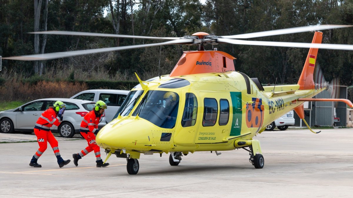 Archivo - Helicóptero sanitario de 061 en una imagen de archivo.