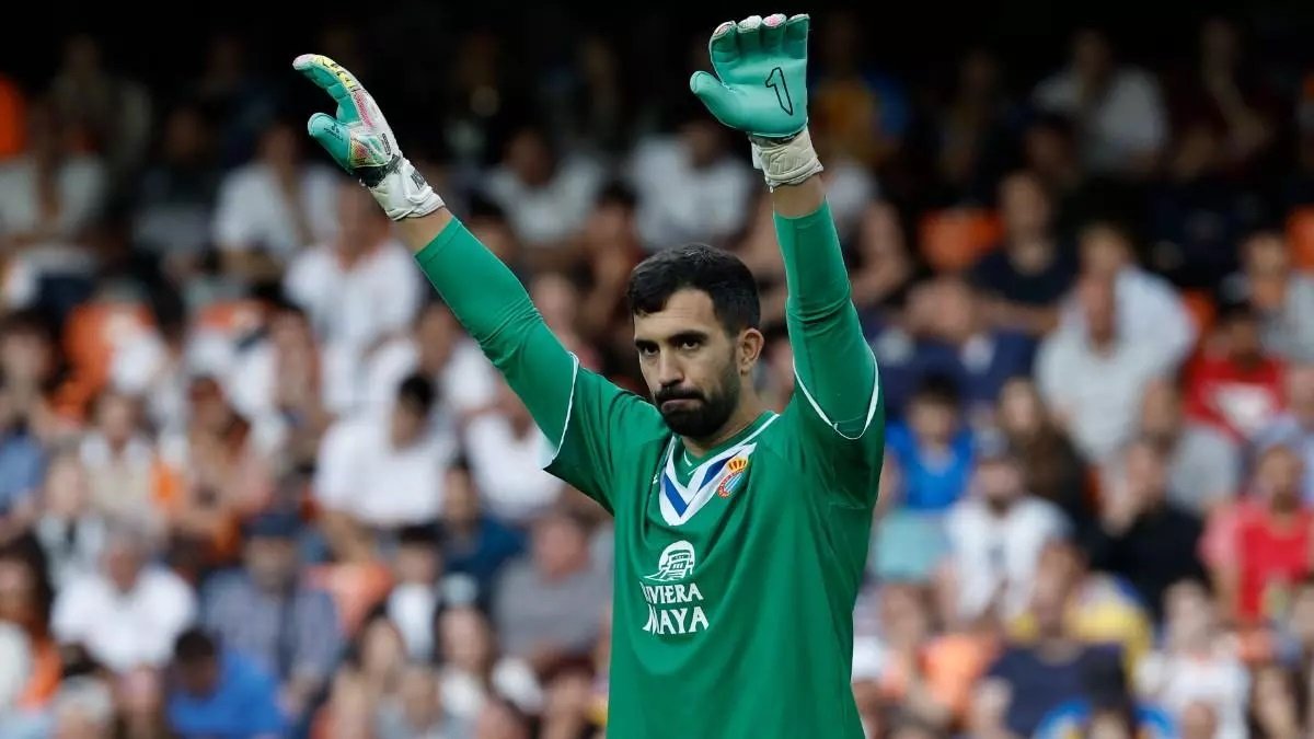 Pacheco deja LaLiga tras salir del Espanyol y afronta una aventura en Arabia Saudita.