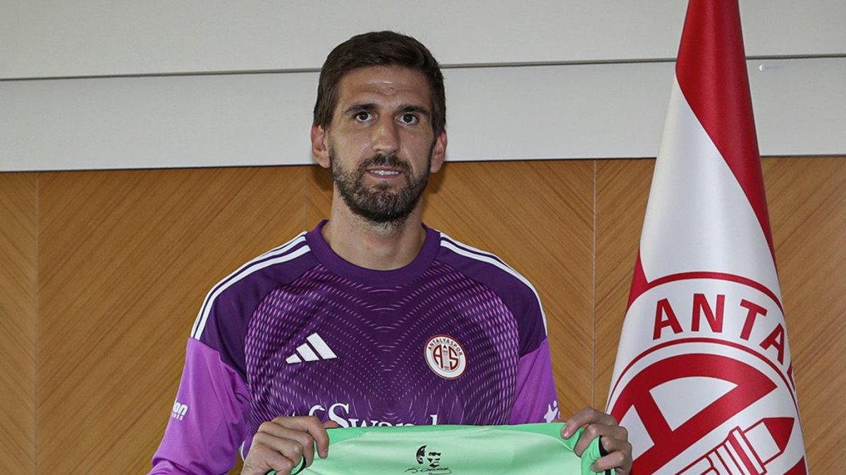 Julián Cuesta sigue con su carrera deportiva en Turquía.