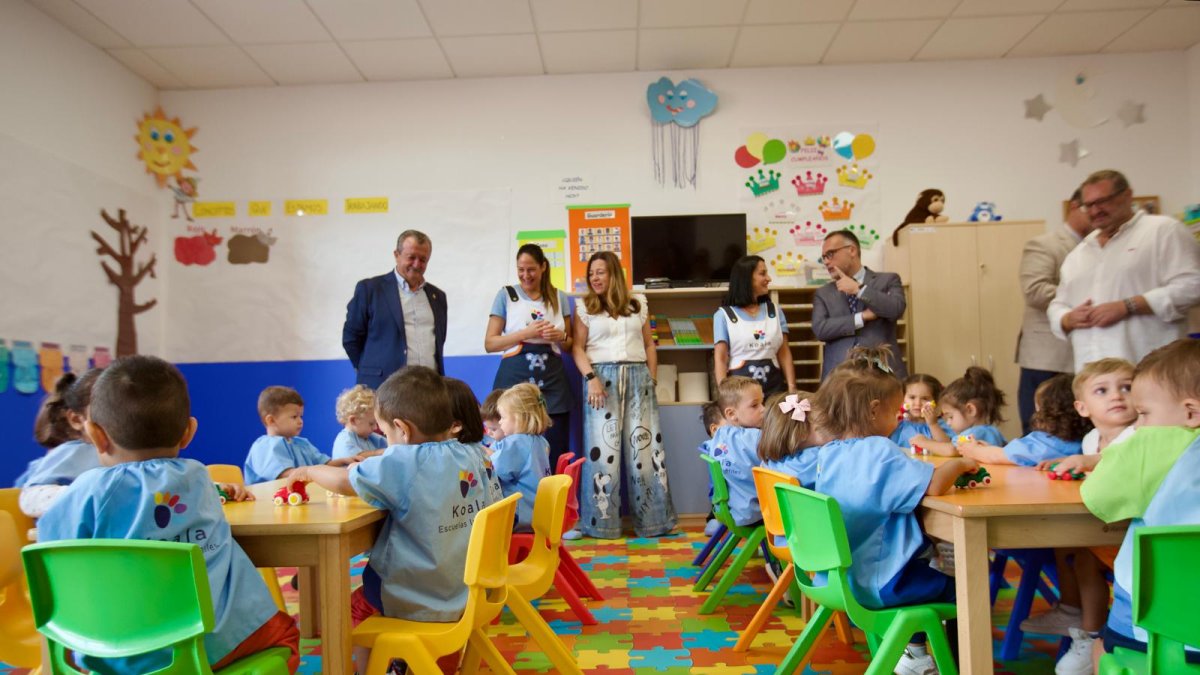 Visita a centros educativos en Pulpí.