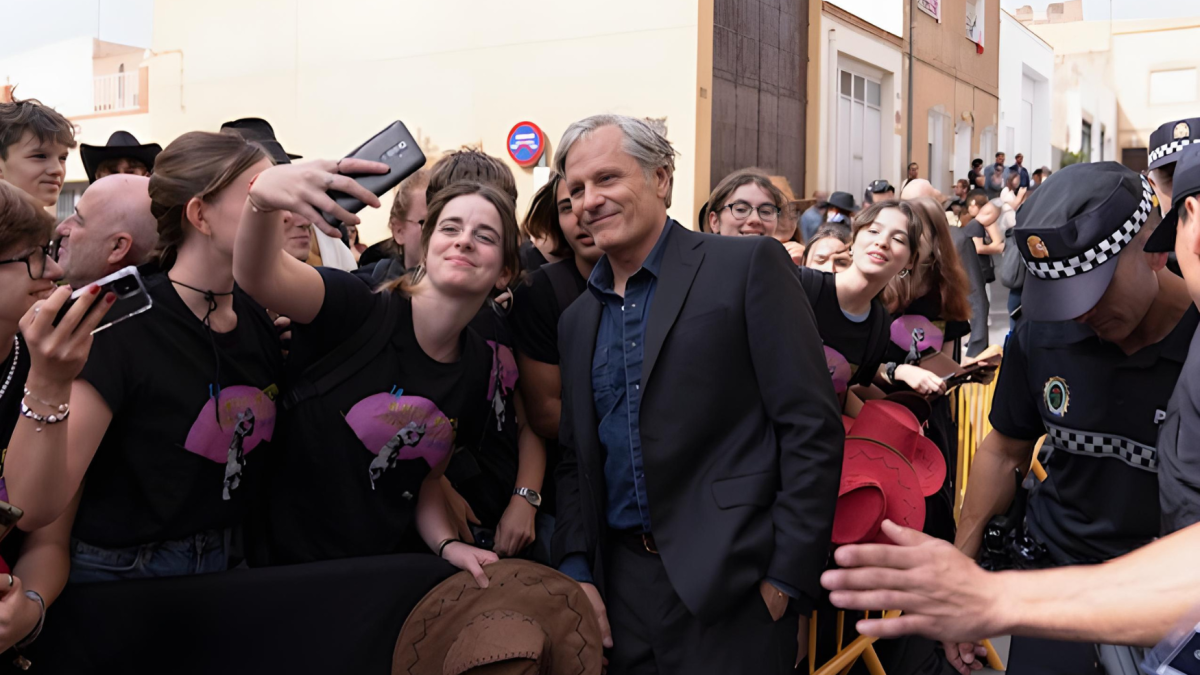 El actor y director Viggo Mortensen, en Tabernas, en una edición anterior del Almería Western Film Festival