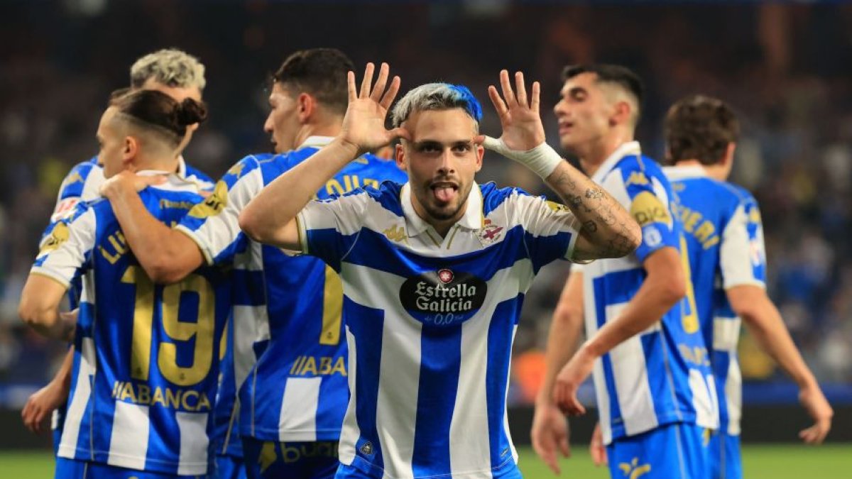 El Deportivo no conoce la derrota y no ha encajado un gol en tres partidos en Riazor.