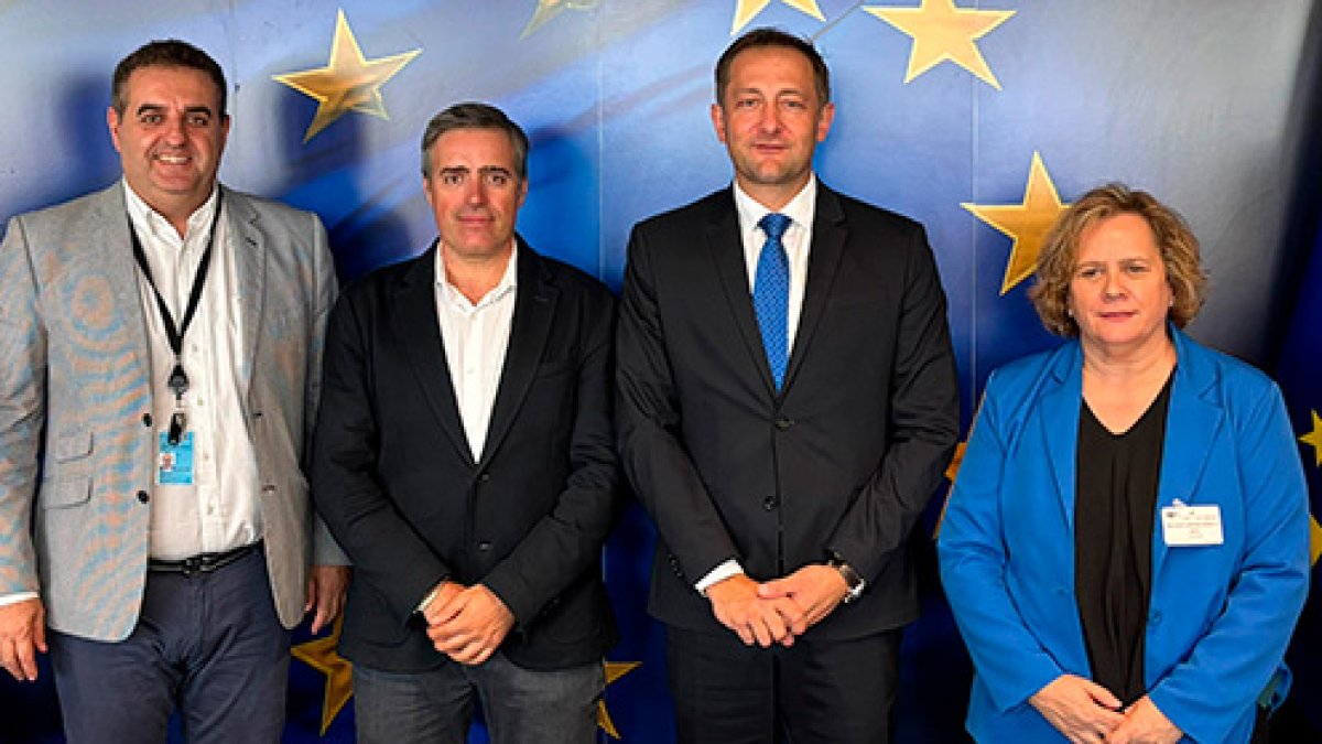 El secretario general de UPA, Cristóbal Cano, ha reclamado a Hansen una PAC con más presupuesto y que sea “verdaderamente común”.