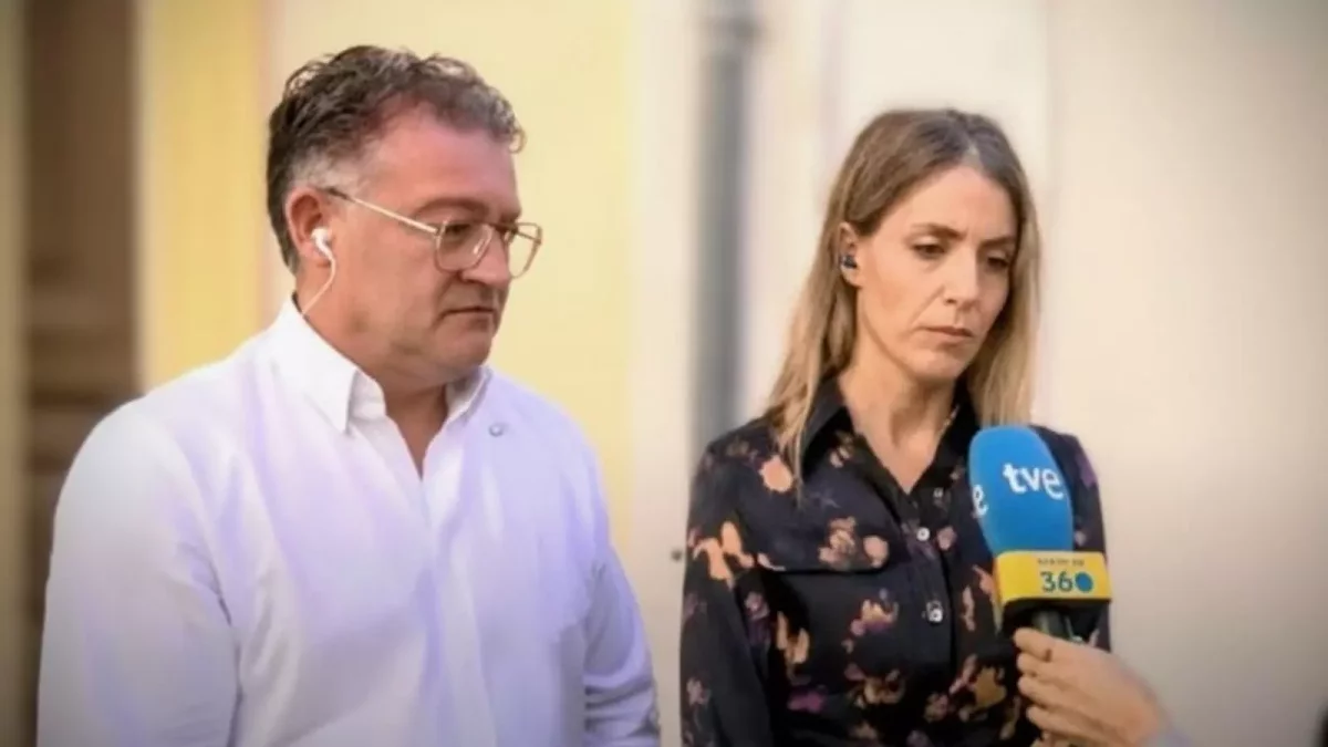 La cuñada de Antonio Campos y el alcalde de Berja José Carlos Lupión hablan para TVE.