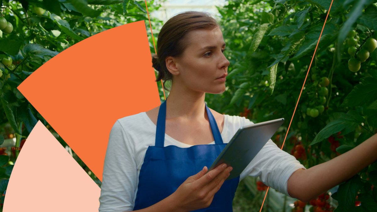 Unicaja impulsa la sostenibilidad con productos y servicios orientados a la eficiencia hídrica y energética del campo