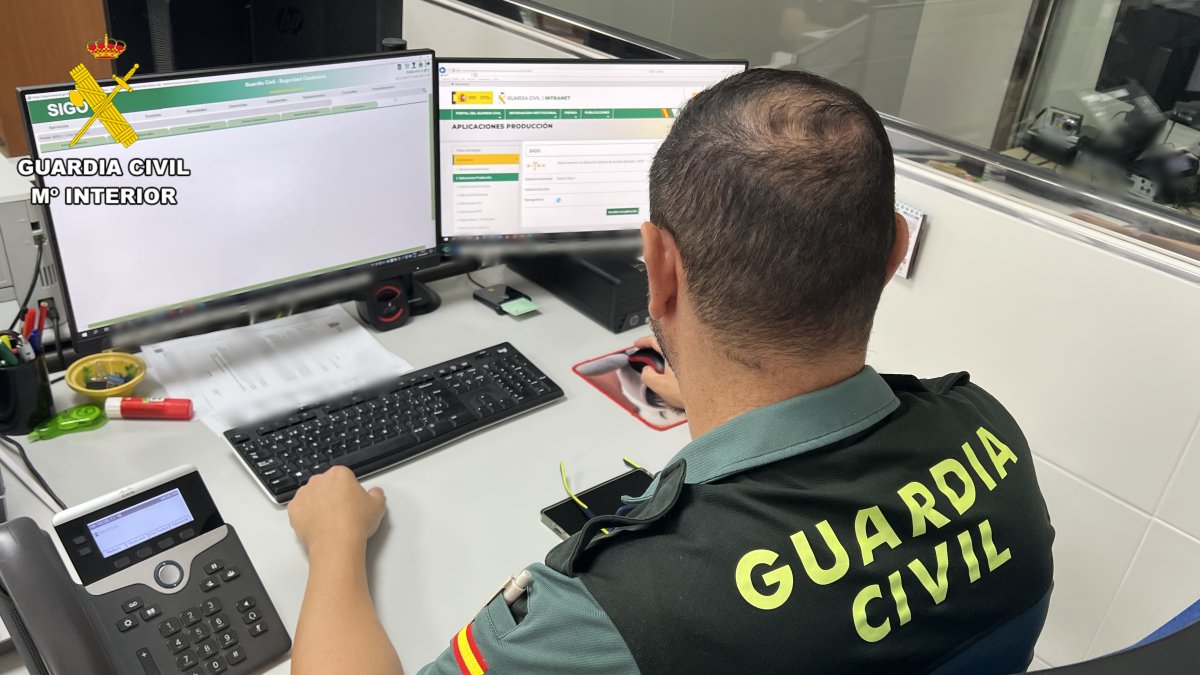 Cuatro detenidos en Olula del Río y Macael.