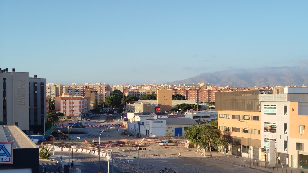 Vista general actual de la obra en la Avenida del Mediterráneo