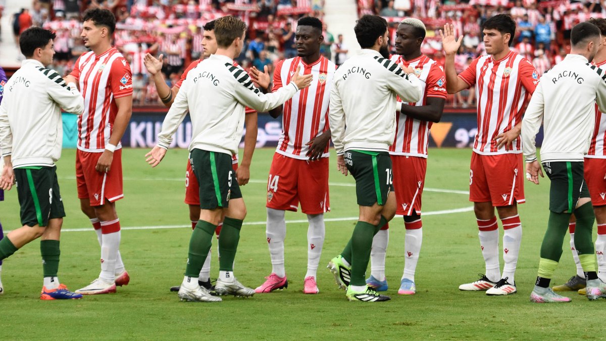 Candidatos al ascenso a Primera y los reyes del gol en las primeras 9 jornadas del curso.