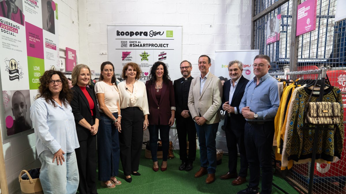 Instituciones unidas en el homenaje de Cáritas Koopera.