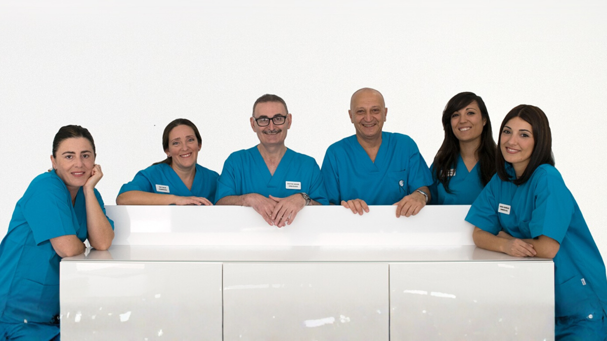 El equipo del Dr. Khouri, con más de 30 años de experiencia.