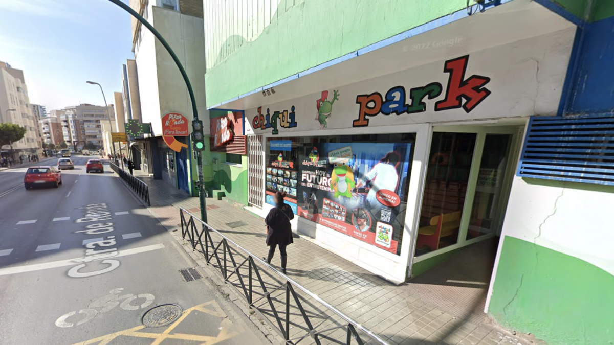 La anterior fachada del parque infantil Chiquipark, en Carretera de Ronda.