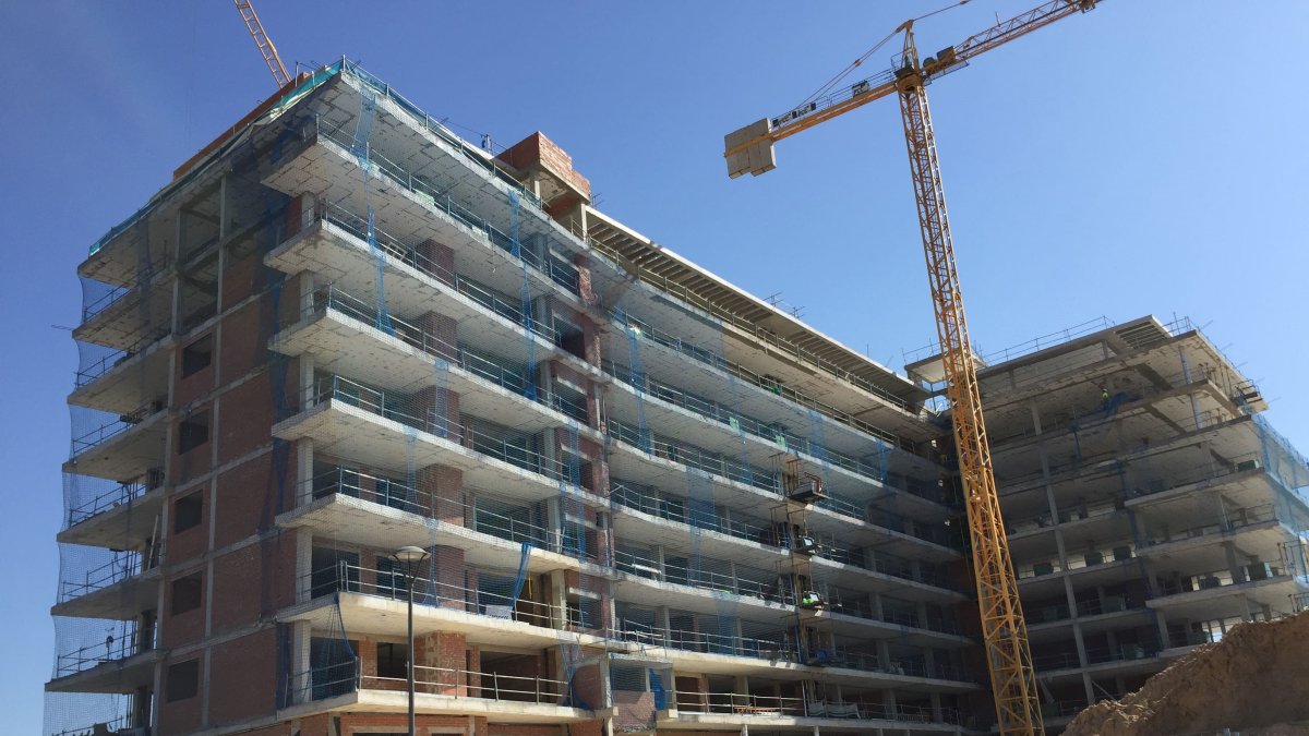 Edificaciones en la zona de la Vega de Almería.