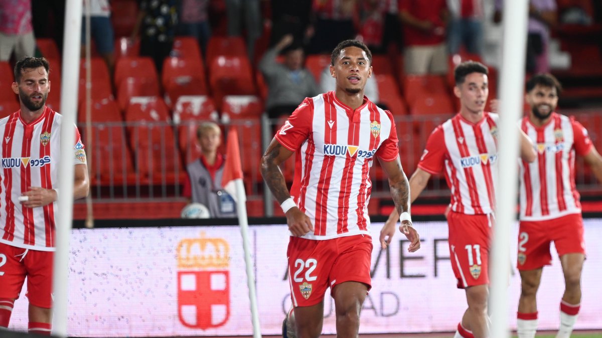 Chirino marcó el gol de la victoria ante el Castellón.