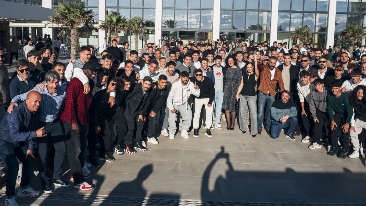 La pasada Navidad la celebraba el Almería como campeón de invierno.