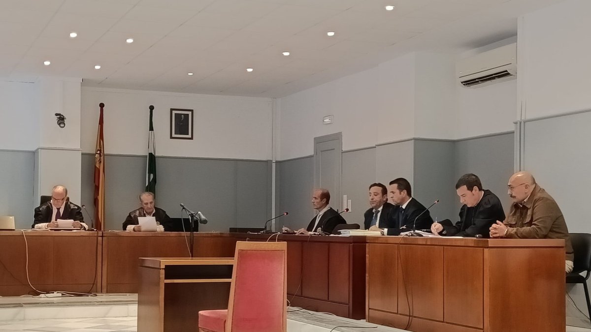 Momento del juicio en una de las salas de la Audiencia Provincial de Almería.