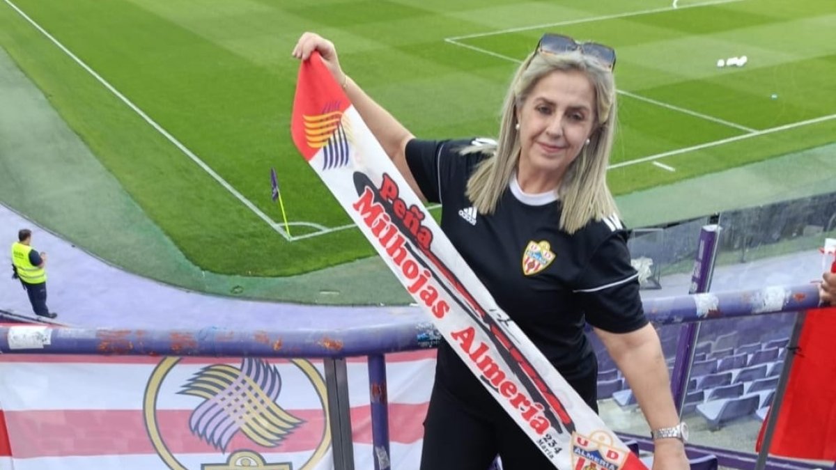 Mónica Ruiz, presidenta de la Federación de Peñas del Almería y de la Peña Milhojas.