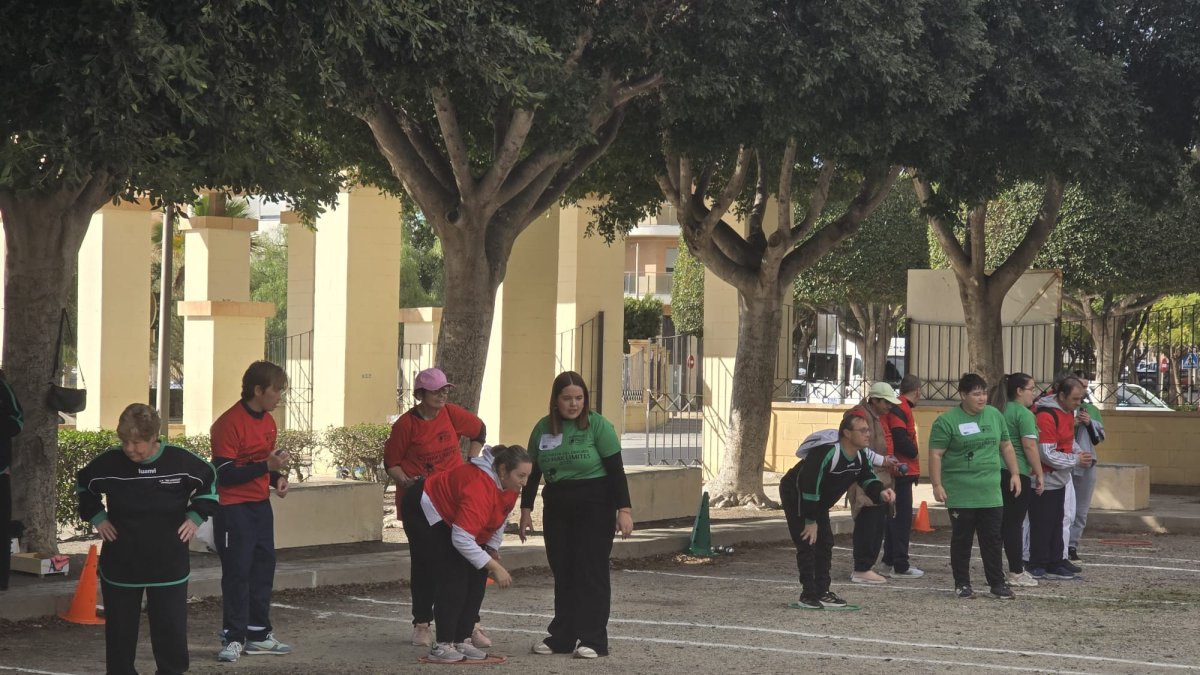 Petanca en la fiesta del Deporte de Asprodesa.