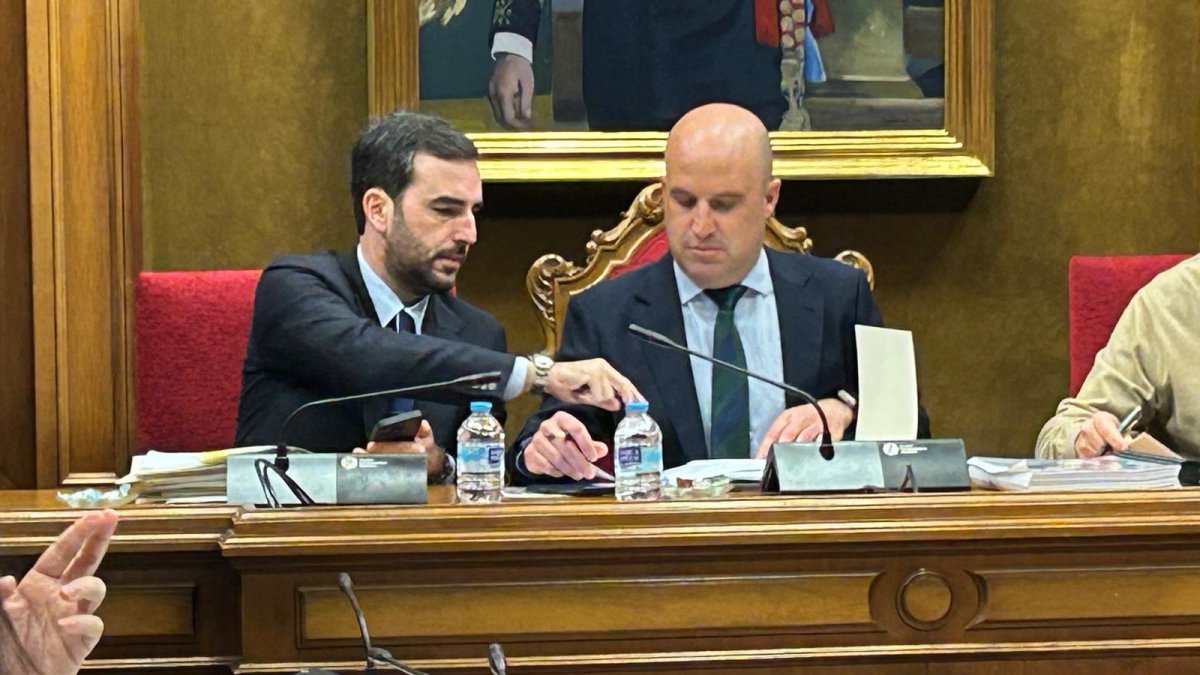 Primer Pleno de José Antonio García Alcaina como presidente de la Diputación de Almería