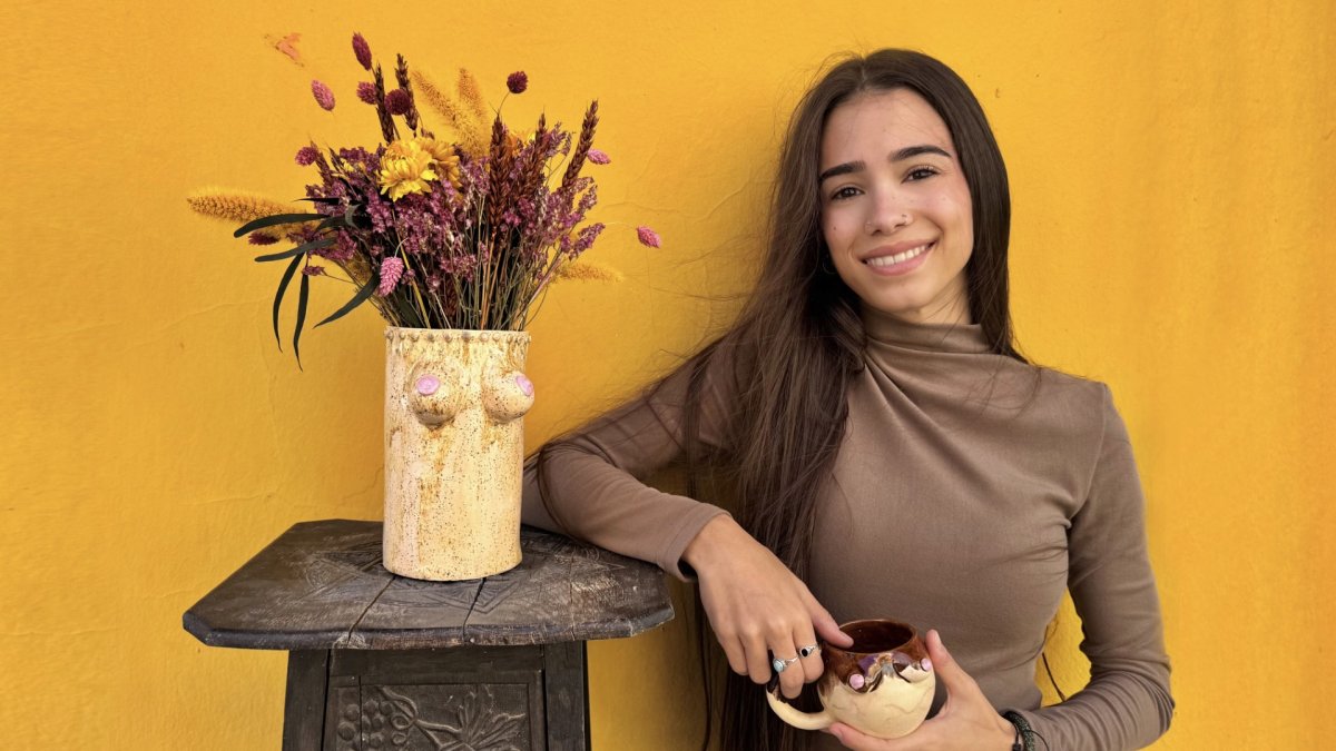 María Iglesias, ceramista almeriense y estudiante de Bellas Artes
