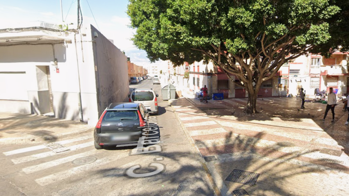 Calle Barcelona de Roquetas de Mar, donde han ocurrido los hechos.