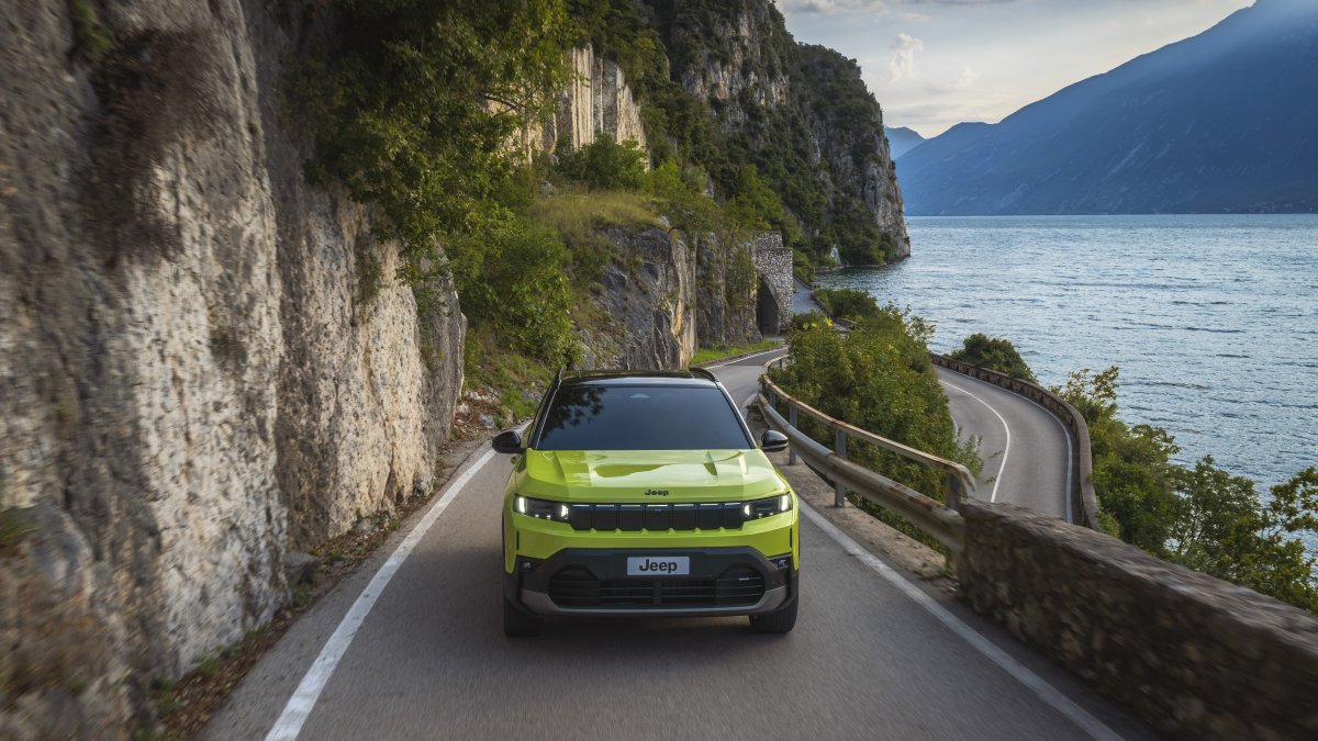 El Nuevo Compass presenta unas generosas dimensiones de 4,55 metros de longitud.