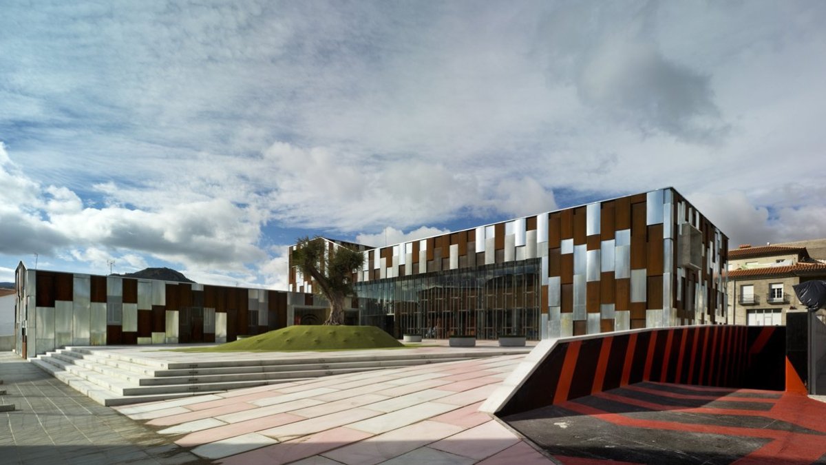 Vista exterior del centro de salud de Vélez-Rubio.