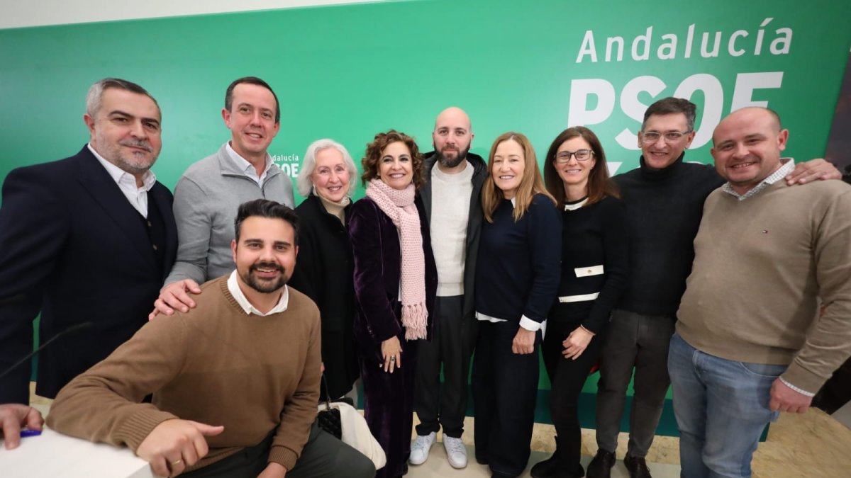 Dirigentes socialistas en la reunión interparlamentaria regional en Alcalá de Guadaíra.