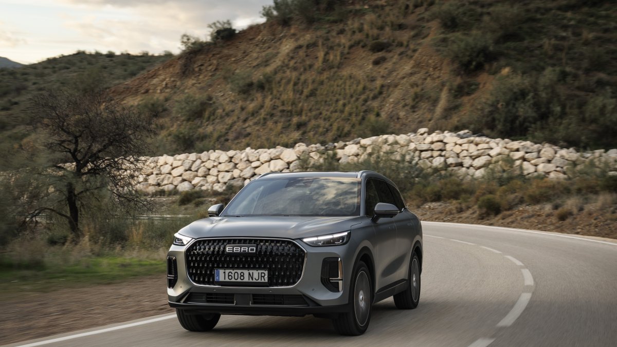 El sistema de propulsión híbrido enchufable, cuenta con 3 motores eléctricos y un motor térmico 1.5 TGDI de última generación.