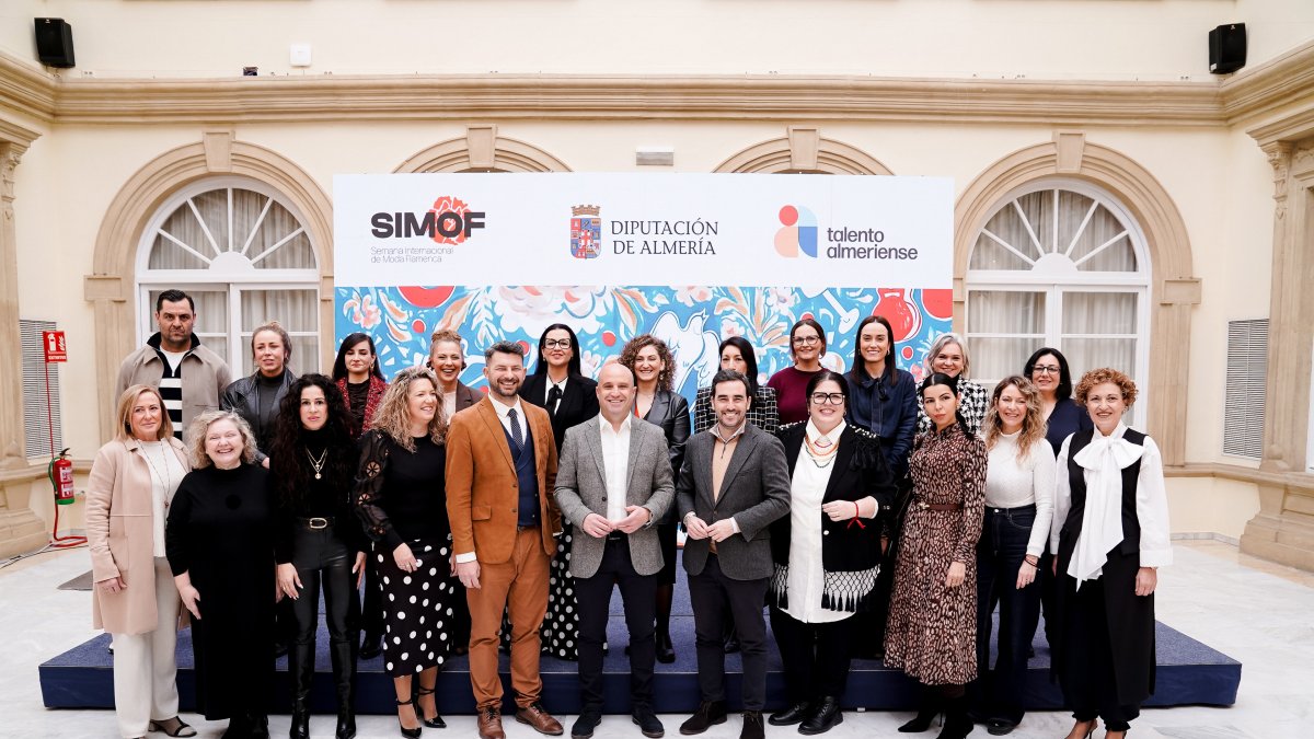 La marca 'Talento almeriense' acudirá a Simof 2016 con 18 artistas y diseñadores.