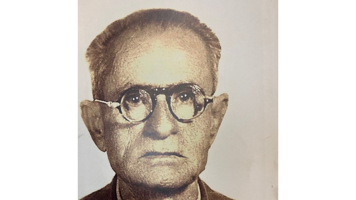 Uldarico del Olmo nació en Tenerife en 1896 y falleció en Almería en 1972.