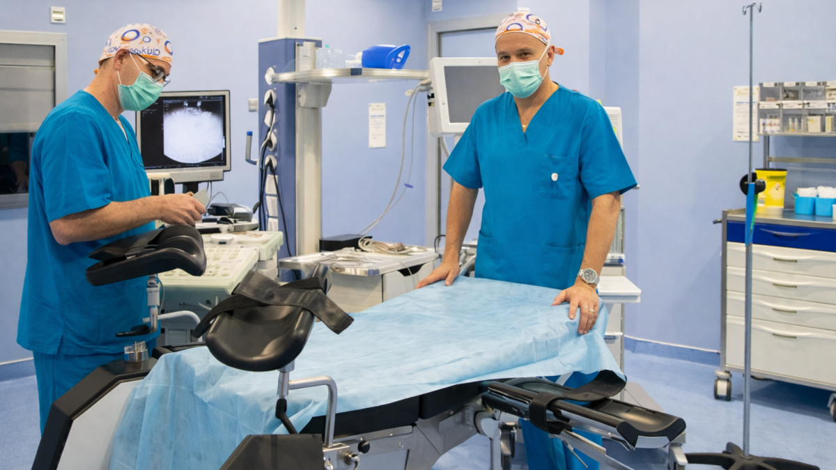 El quirófano de la clínica Roquetas FIV.