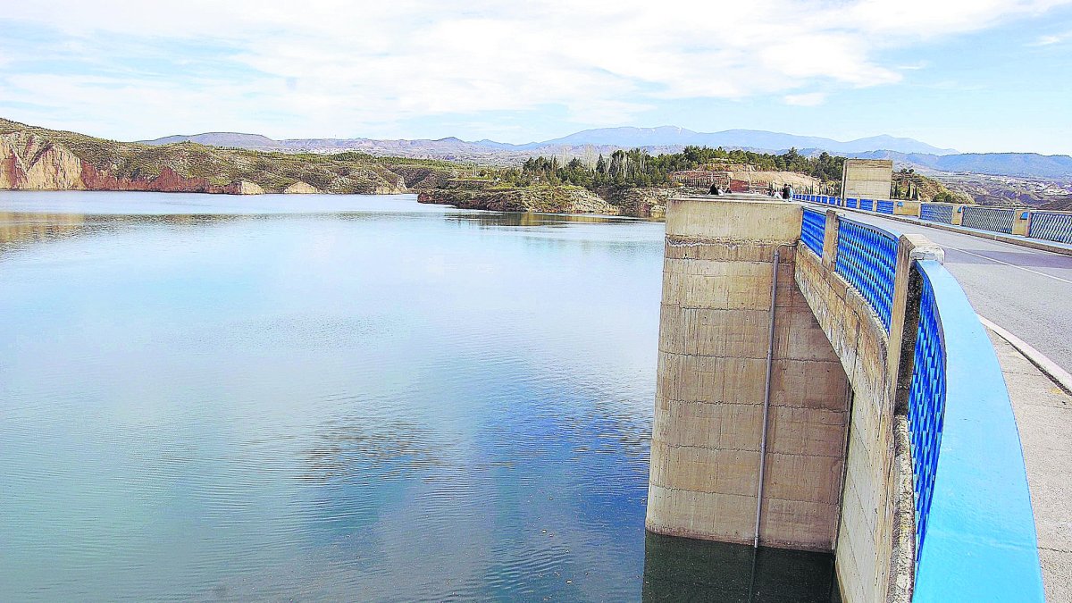 Embalse del Negratín, tras las últimas crecidas.